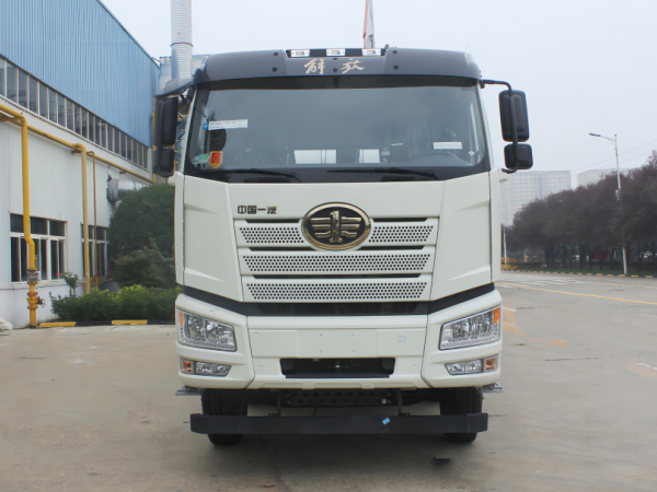 凌宇解放混動攪拌車的特點(diǎn)有哪些？